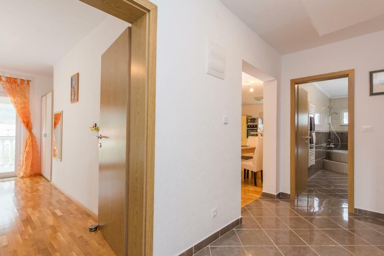 Apartment Natalie Sea View With 3 Bedrooms And Everything Is Air-Conditioned Сали Екстериор снимка