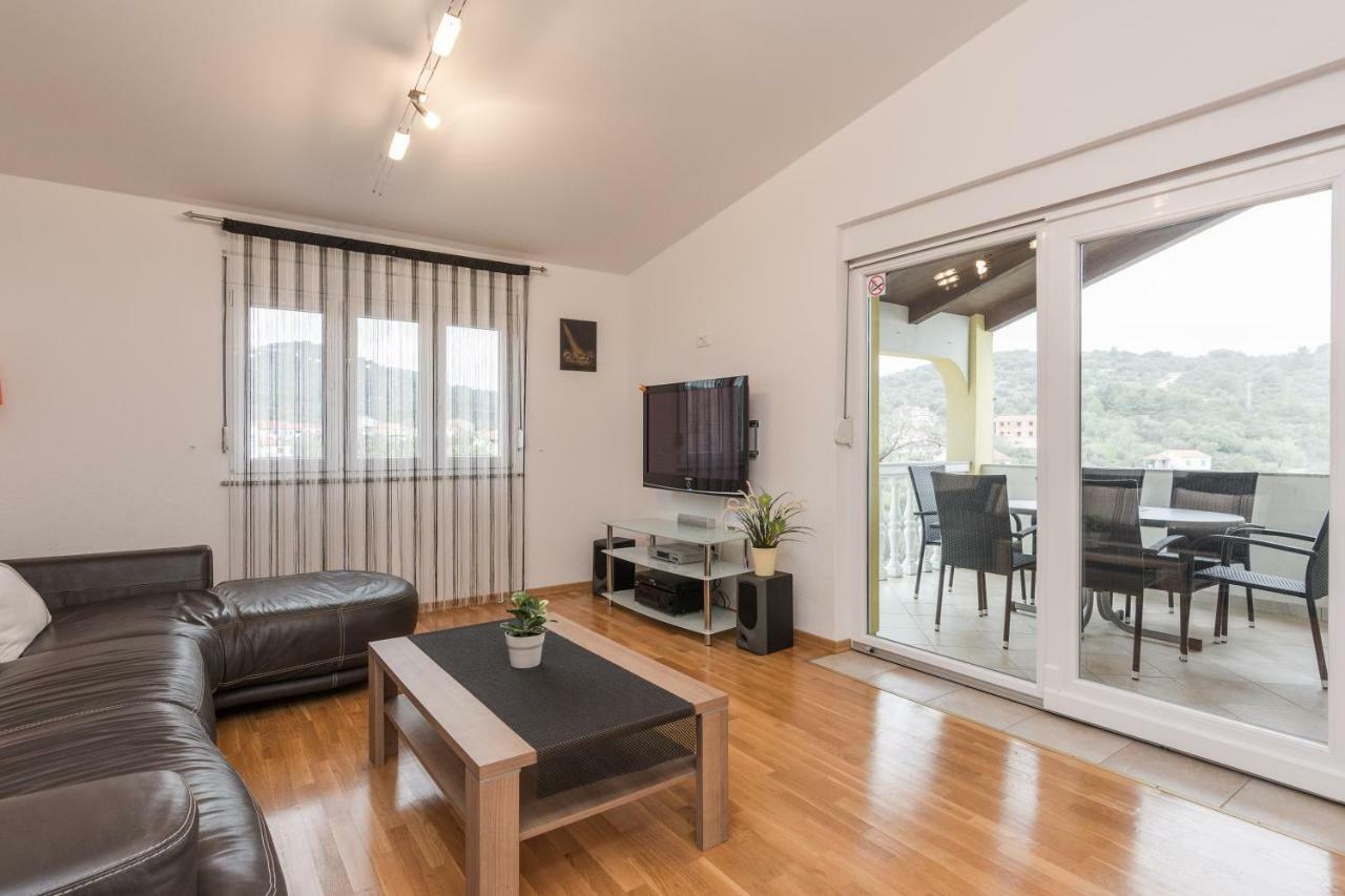 Apartment Natalie Sea View With 3 Bedrooms And Everything Is Air-Conditioned Сали Екстериор снимка