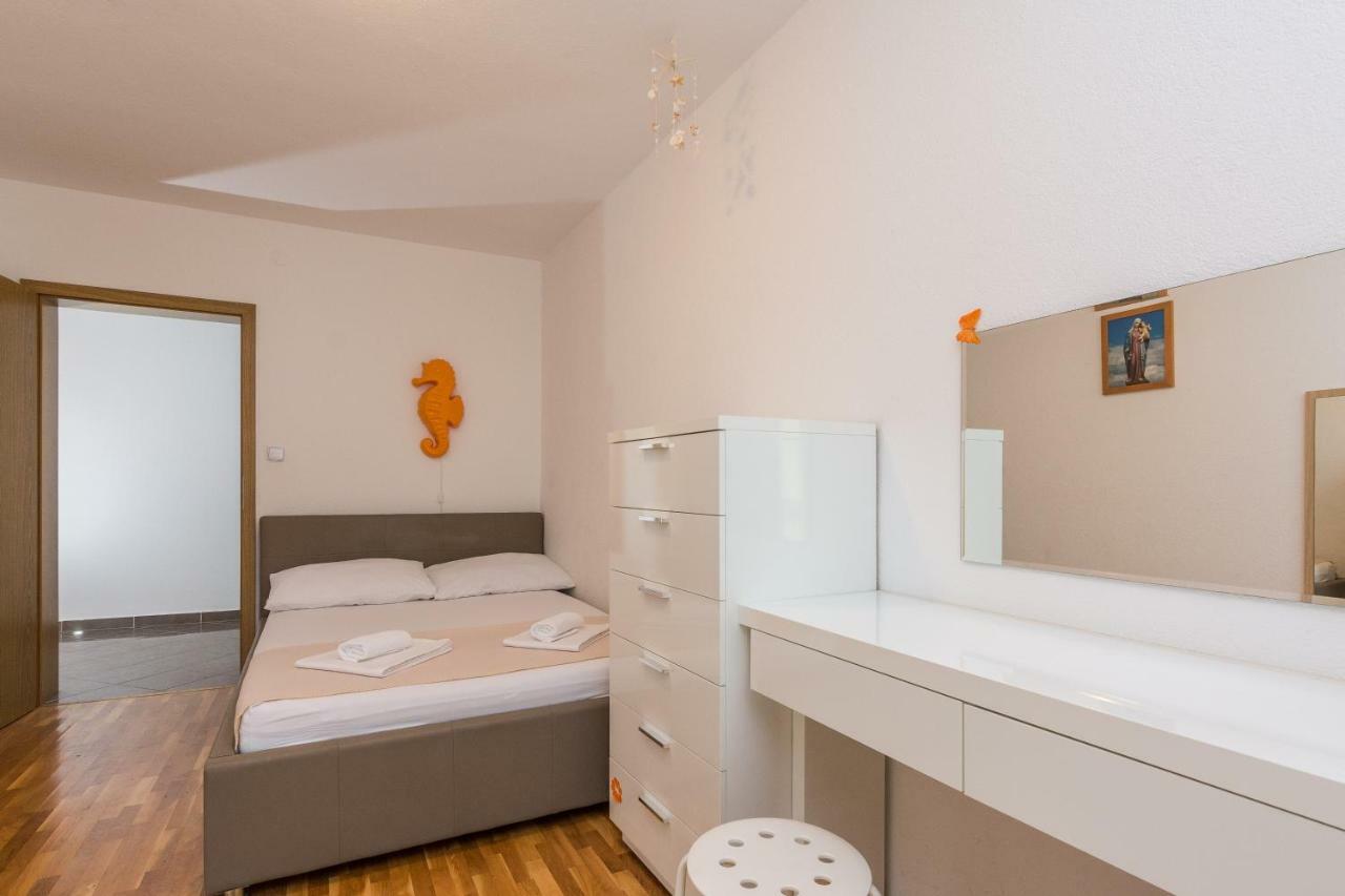 Apartment Natalie Sea View With 3 Bedrooms And Everything Is Air-Conditioned Сали Екстериор снимка