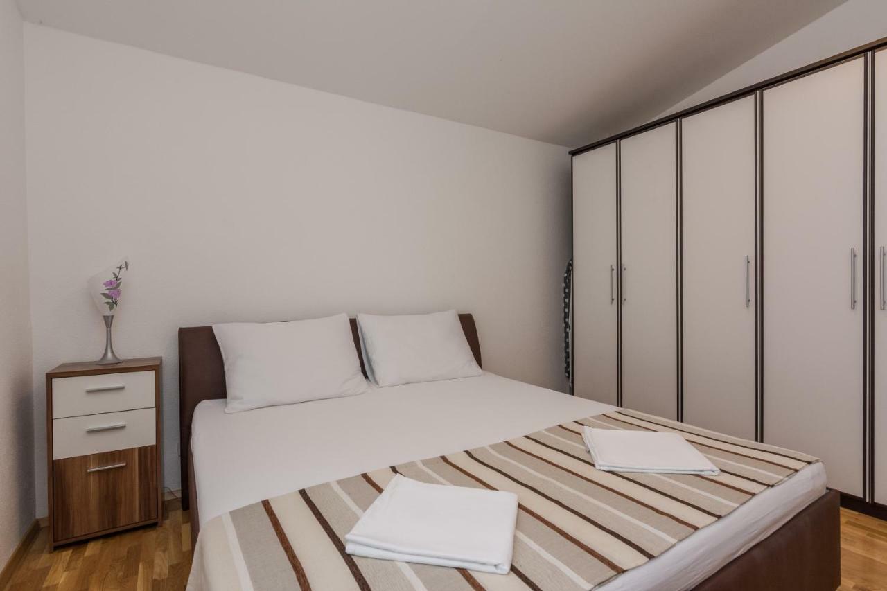 Apartment Natalie Sea View With 3 Bedrooms And Everything Is Air-Conditioned Сали Екстериор снимка